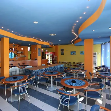 Otel Siana 2*