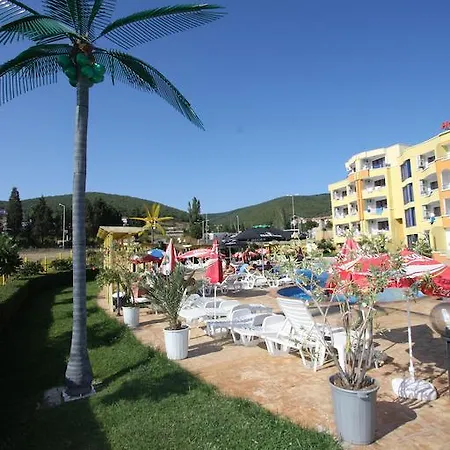 Siana Apartment Sweti Wlas